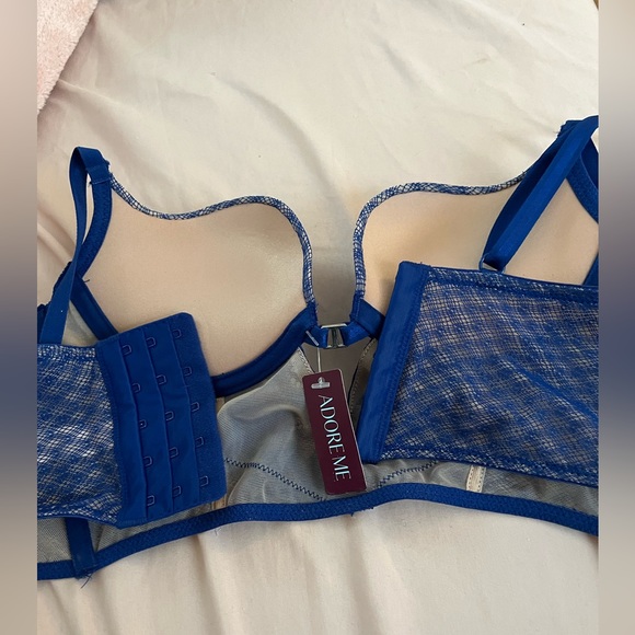 Adore me. Corset style push up bra. Size 34B - Picture 3 of 5